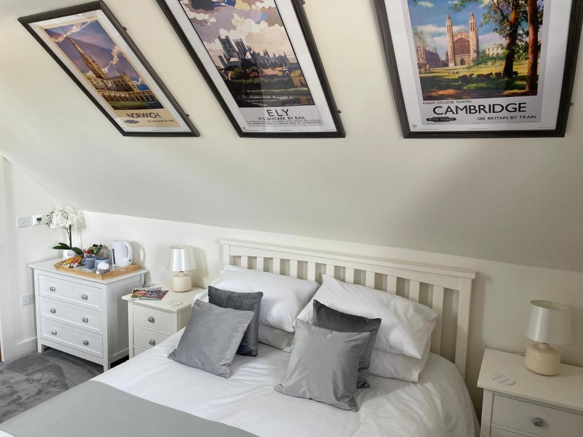 The Top Floor Stretham Екстер'єр фото