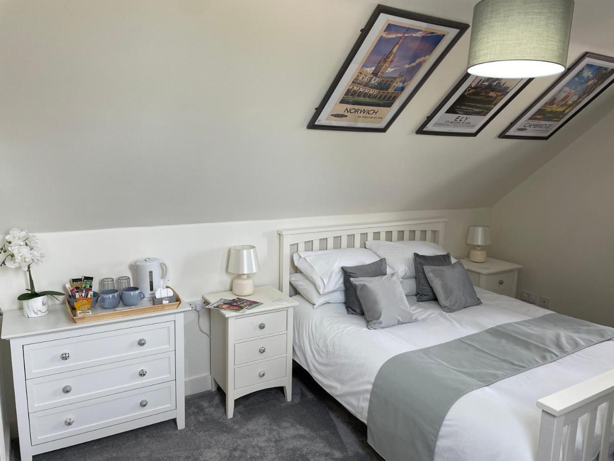 The Top Floor Stretham Екстер'єр фото